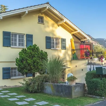 Cheerful Villa With Fireplace, Bath-Tub And Garden Noville Exterior foto